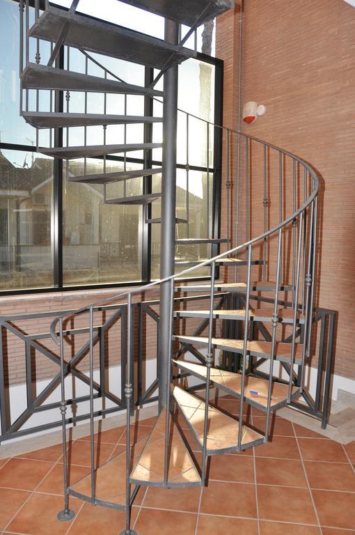 Villa Smeraldo Roma Infernetto ภายนอก รูปภาพ