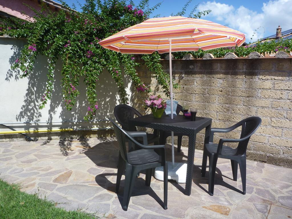 Villa Smeraldo Roma Infernetto ภายนอก รูปภาพ